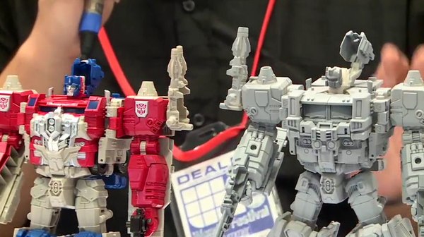 Wonderfest Summer 2016   Six Hours Of Live Coverage Plus Super Ginrai And Powermaster Optimus Prime Side By Side  (3 of 3)